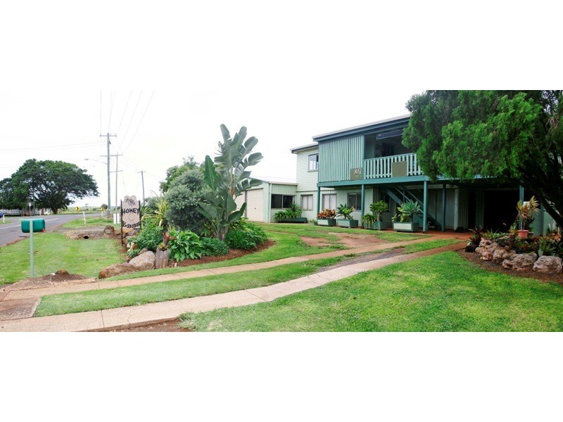 188 Seaview Road, Qunaba QLD 4670