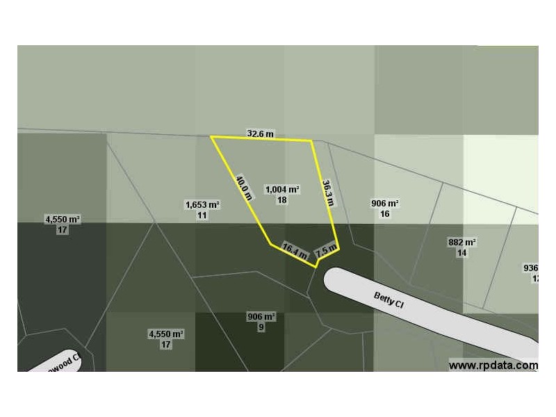 18 Betty Close, Coral Cove QLD 4670