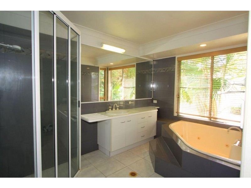 42 Coolanblue Avenue, Innes Park QLD 4670