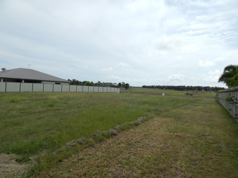 6 Coral Cove Drive, Coral Cove QLD 4670