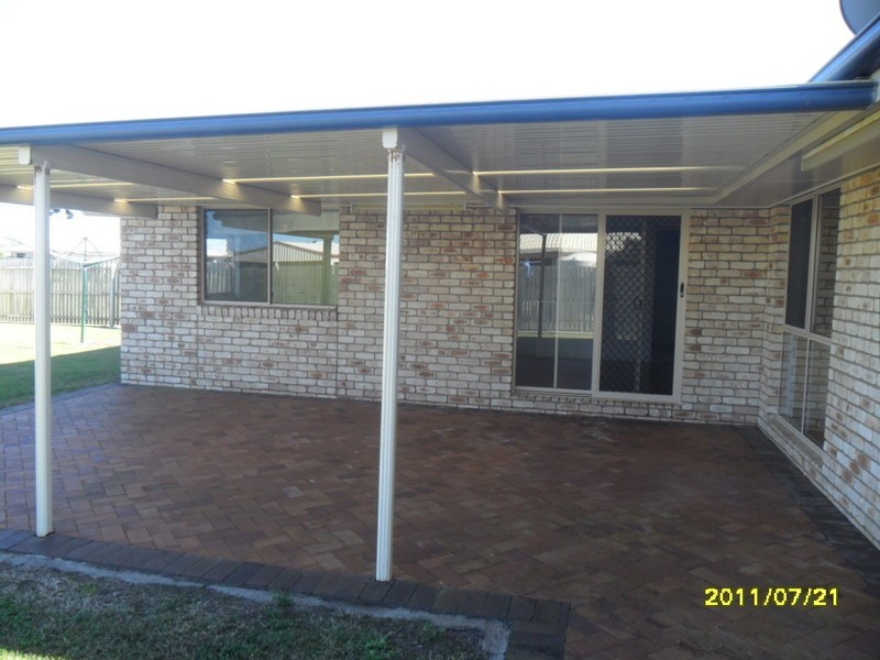 13 Peggy Drive, Coral Cove QLD 4670