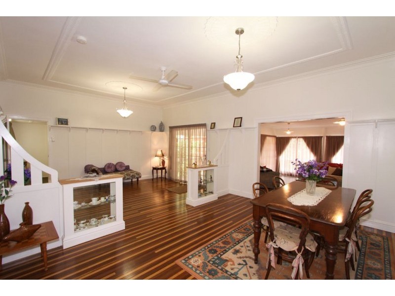 447 Bargara Road, Qunaba QLD 4670