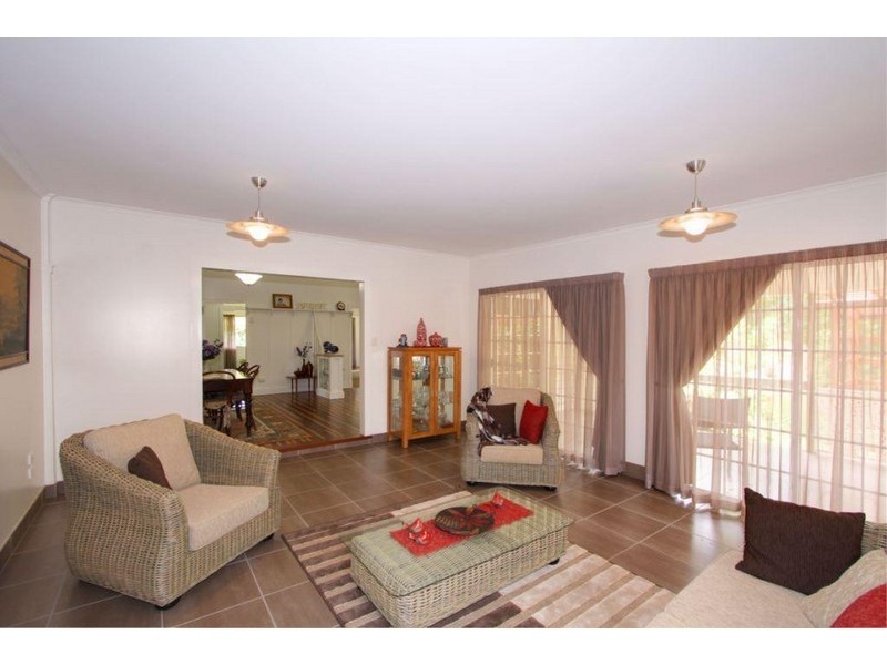 447 Bargara Road, Qunaba QLD 4670
