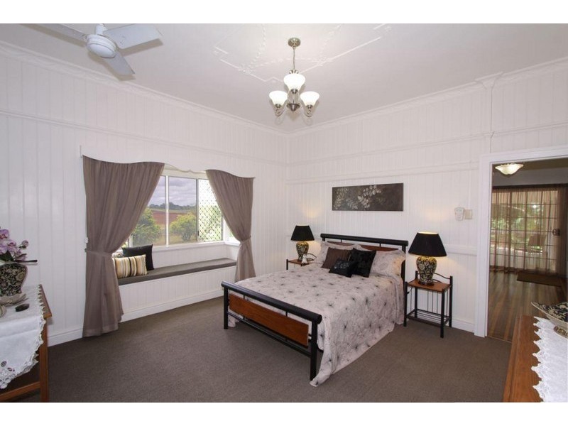447 Bargara Road, Qunaba QLD 4670