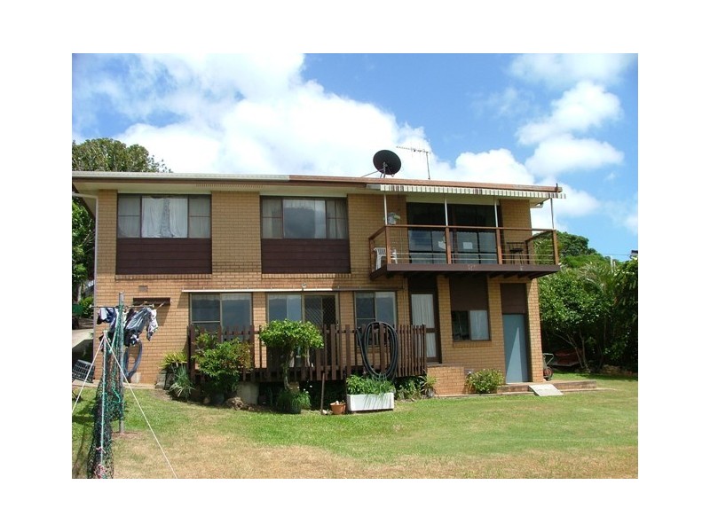 10 Heathwood Crescent, Qunaba QLD 4670