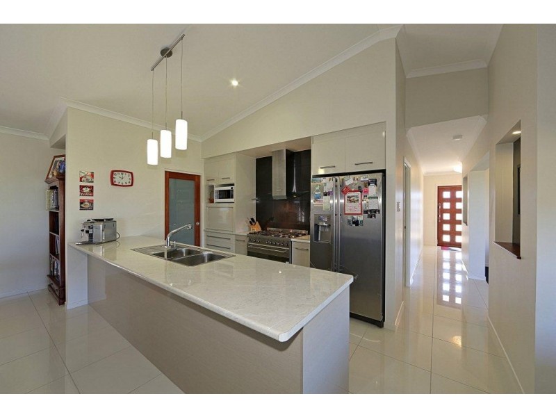 16 Panoramic Way, Bargara QLD 4670