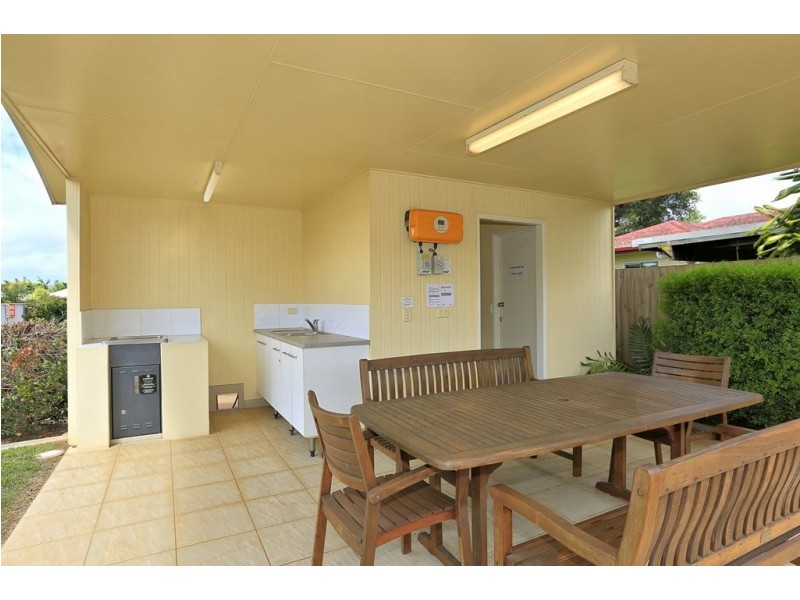 6/179a Bargara Road, Kalkie QLD 4670