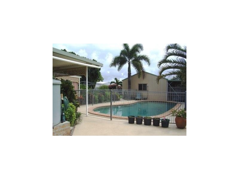 38 Nielson Ave, Burnett Heads QLD 4670
