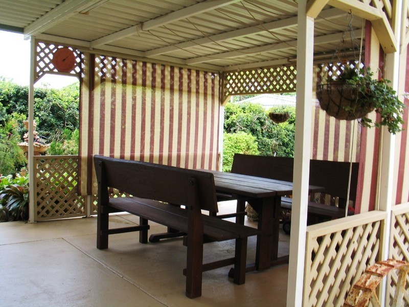 38 Nielson Ave, Burnett Heads QLD 4670