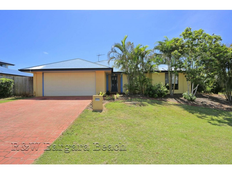 11 Rita Place, Coral Cove QLD 4670