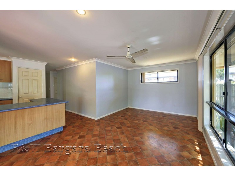 11 Rita Place, Coral Cove QLD 4670