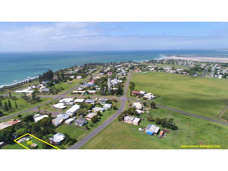 80 Welch Street, Elliott Heads QLD 4670