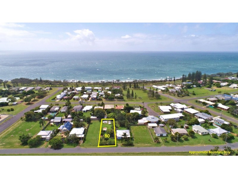 80 Welch Street, Elliott Heads QLD 4670