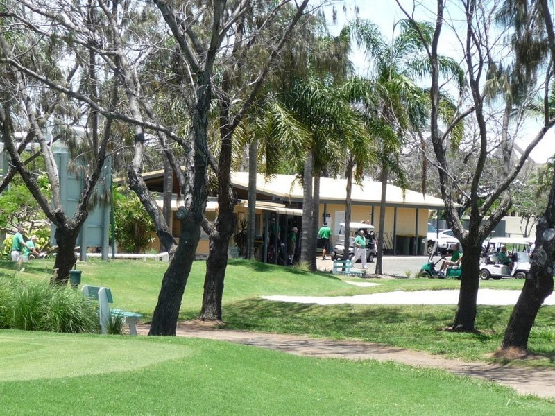 Unit 4, Coral Coast Plaza, 20 Bauer Street, Bargara QLD 4670