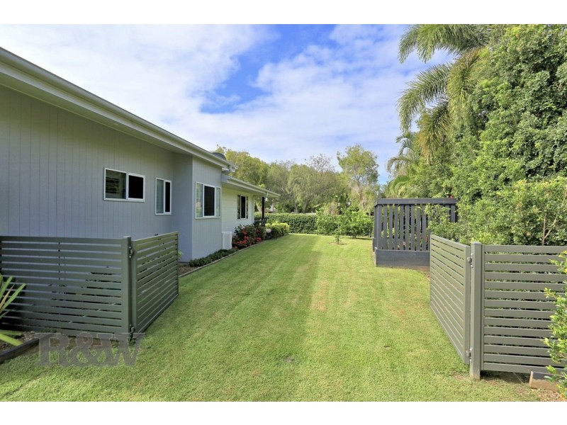 16 Shoreline Crescent, Bargara QLD 4670