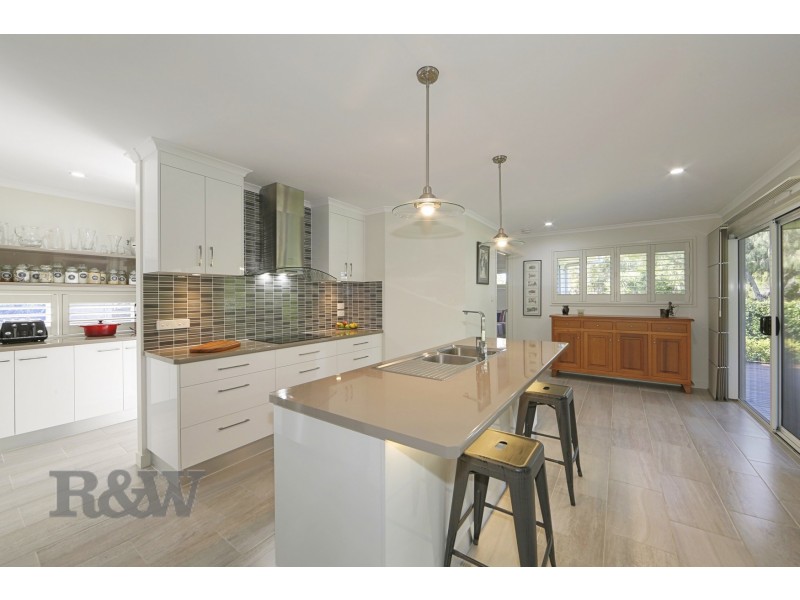 16 Shoreline Crescent, Bargara QLD 4670