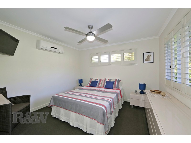 16 Shoreline Crescent, Bargara QLD 4670