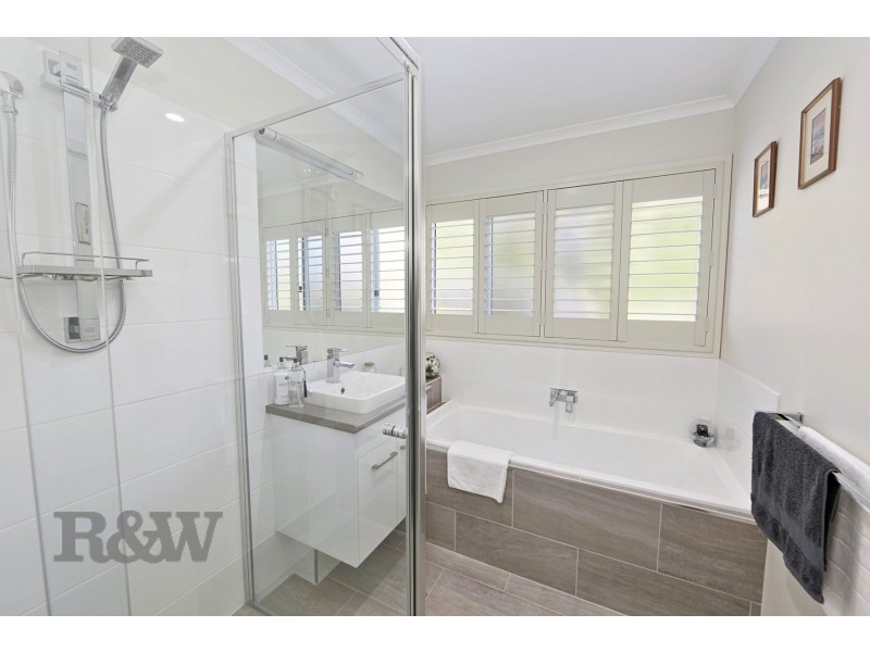 16 Shoreline Crescent, Bargara QLD 4670