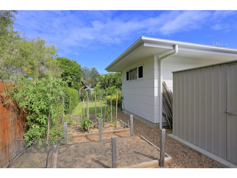 16 Shoreline Crescent, Bargara QLD 4670