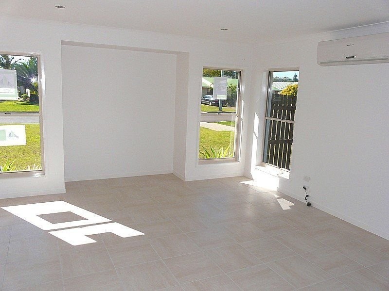 43 Grimwood Street, Bargara QLD 4670