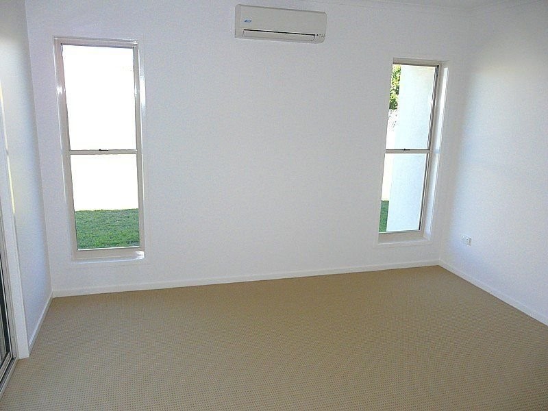 43 Grimwood Street, Bargara QLD 4670