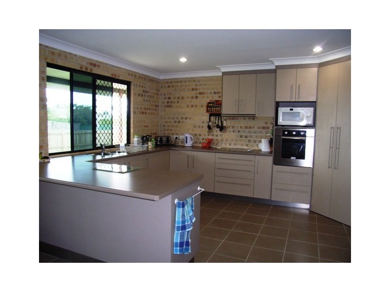 46 Gibsons Road, Burnett Heads QLD 4670