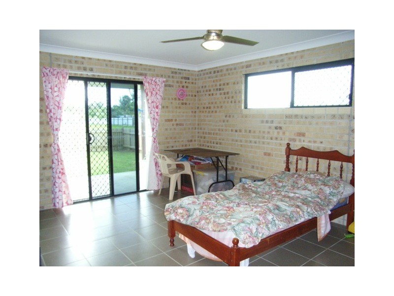 46 Gibsons Road, Burnett Heads QLD 4670