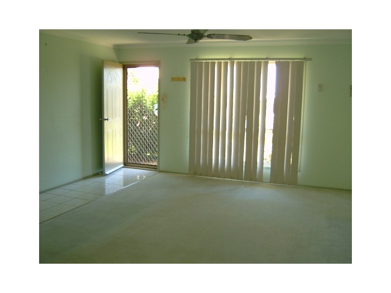 Elliott Heads QLD 4670