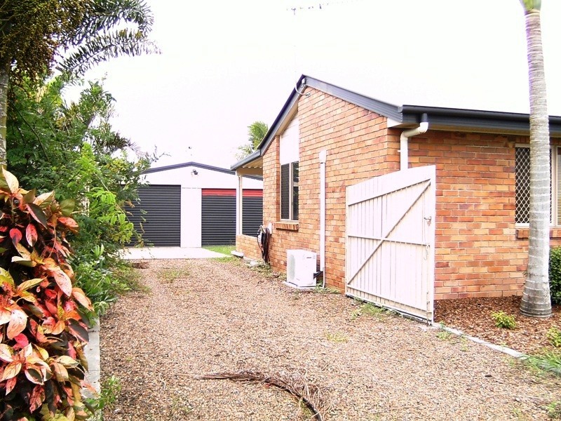 55 Kinch Street, Burnett Heads QLD 4670