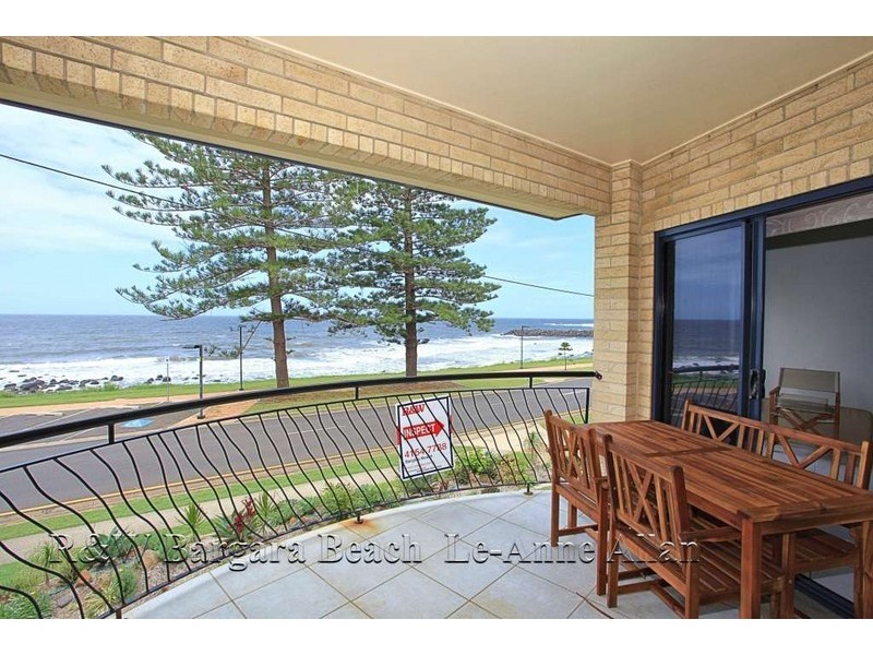 Unit 3 81 Esplanade,, Bargara QLD 4670