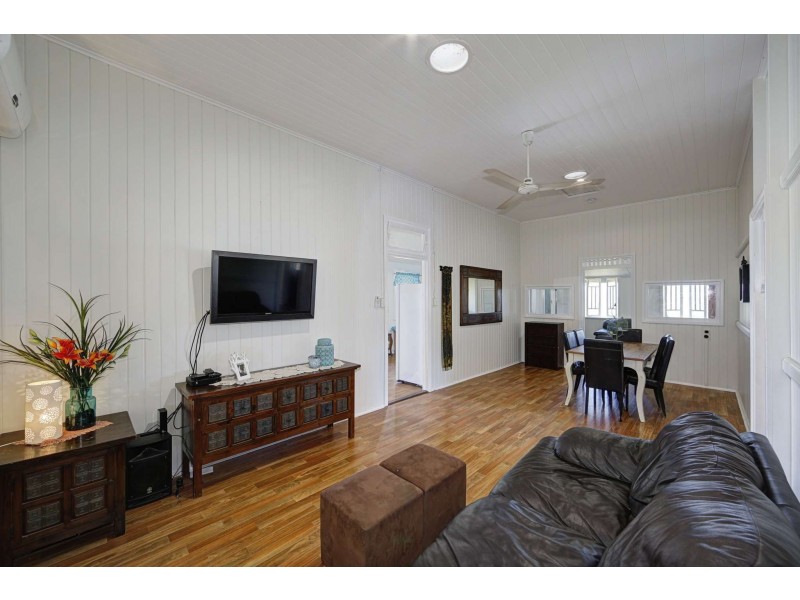 63 Potters Road, Bargara QLD 4670