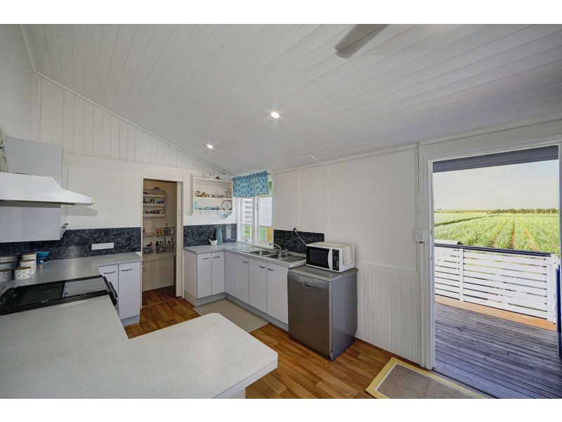 63 Potters Road, Bargara QLD 4670