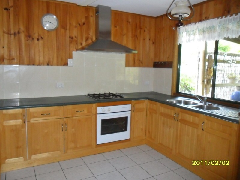 42 Tanner Street, Bargara QLD 4670