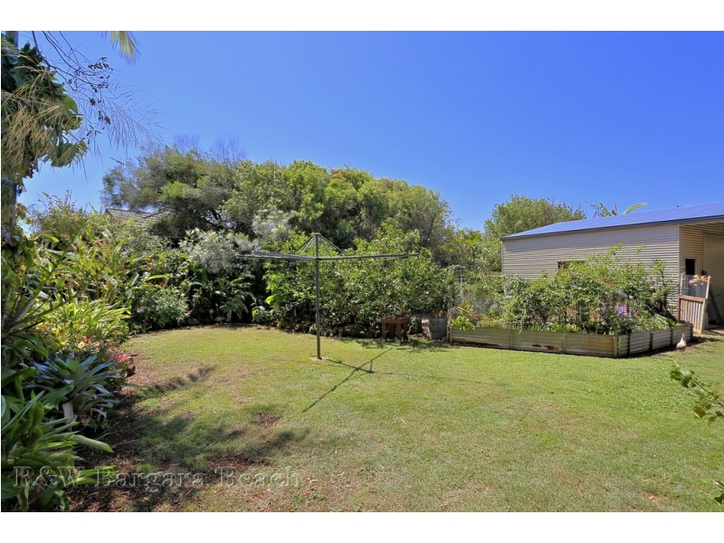 165 Barolin Esplanade, Coral Cove QLD 4670