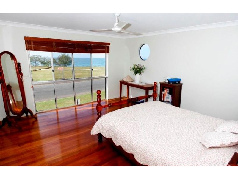 Coral Cove QLD 4670