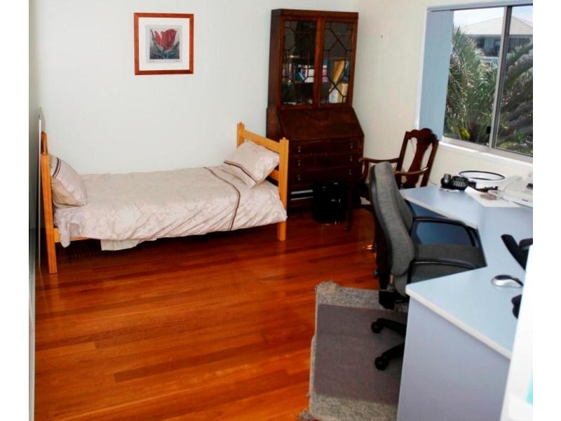 Coral Cove QLD 4670
