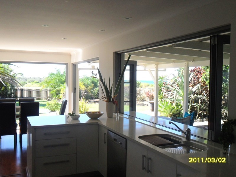 11 Palm Street, Innes Park QLD 4670