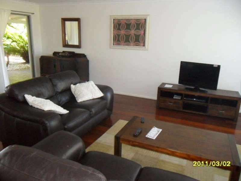 11 Palm Street, Innes Park QLD 4670