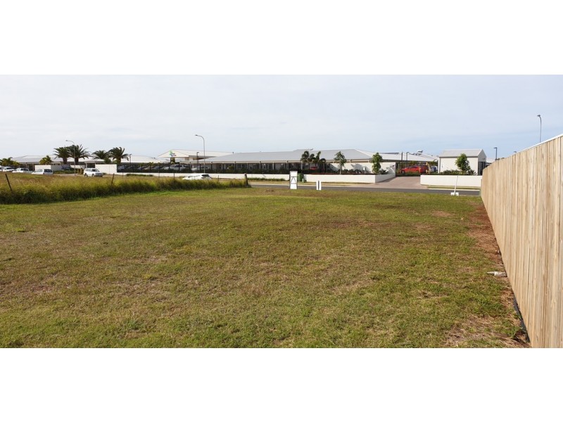 60 Wearing Road, Bargara QLD 4670
