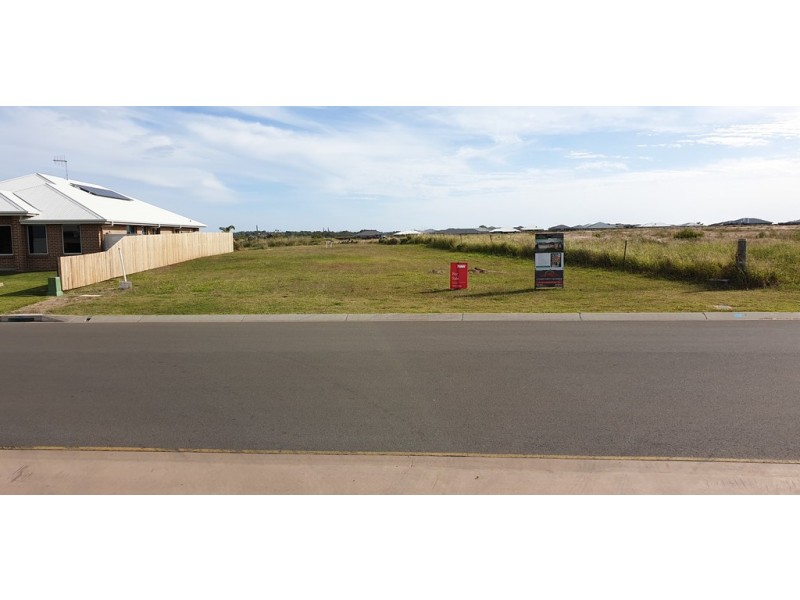 60 Wearing Road, Bargara QLD 4670