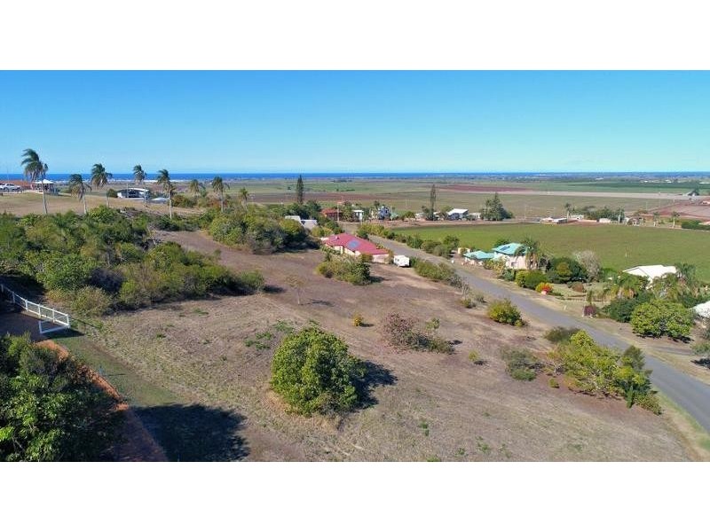 10 Finemore Crescent, Qunaba QLD 4670