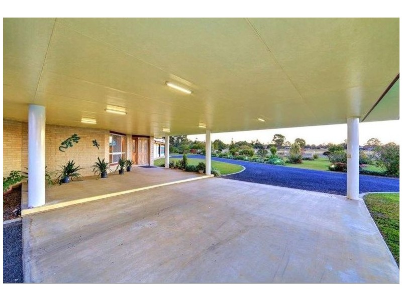 36 Workmans Road, Sharon QLD 4670