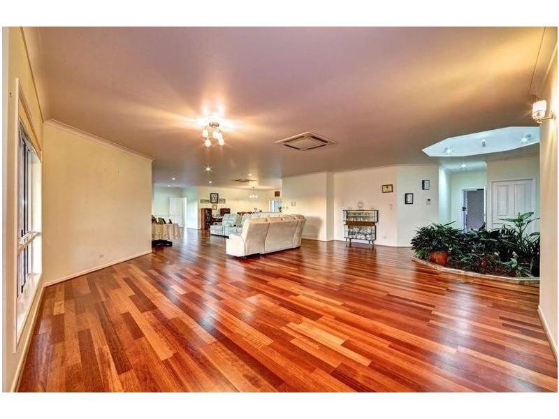 36 Workmans Road, Sharon QLD 4670