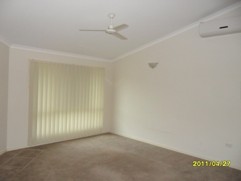 11/112 McCarthy Street, Avenell Heights QLD 4670