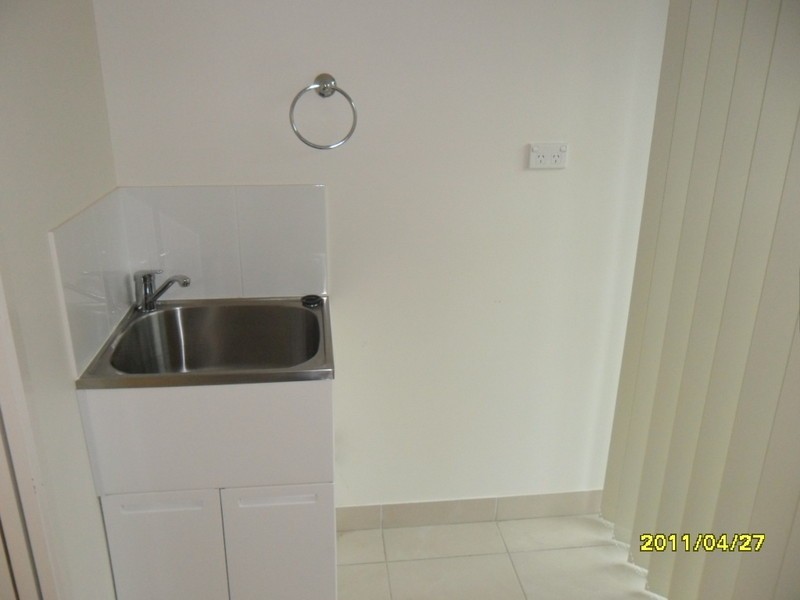 11/112 McCarthy Street, Avenell Heights QLD 4670