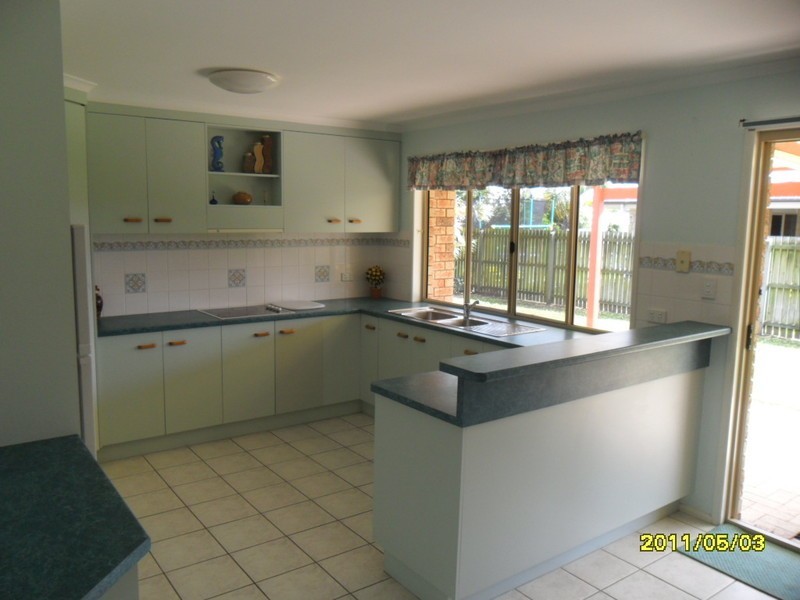 15 Andy Kemp Place, Bargara QLD 4670