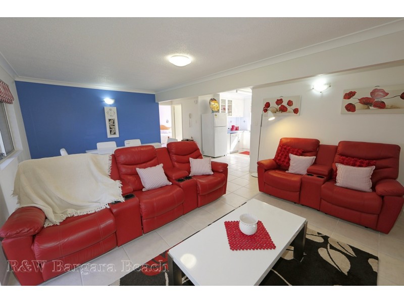 4/6 Miller Street, Bargara QLD 4670