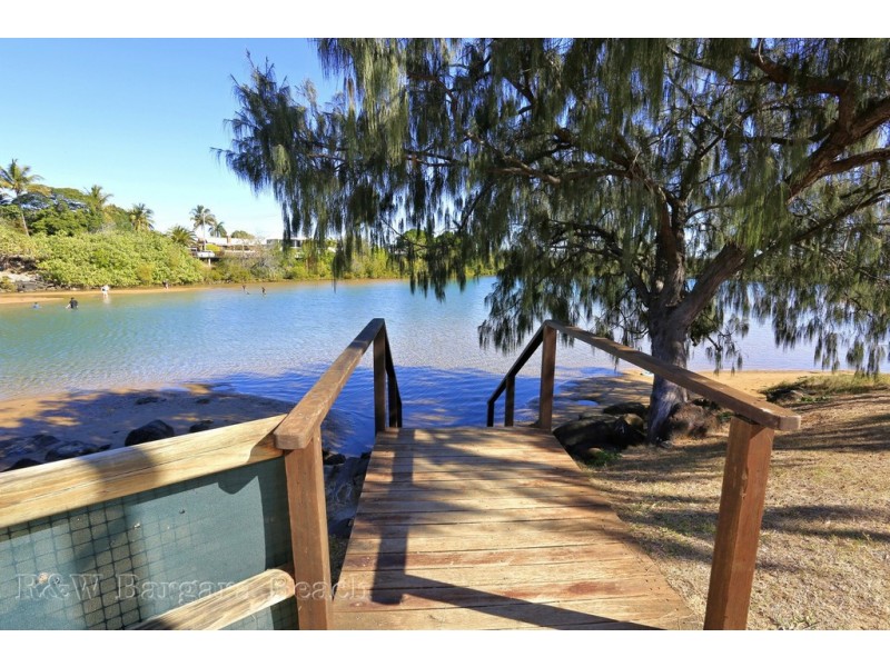 4/6 Miller Street, Bargara QLD 4670