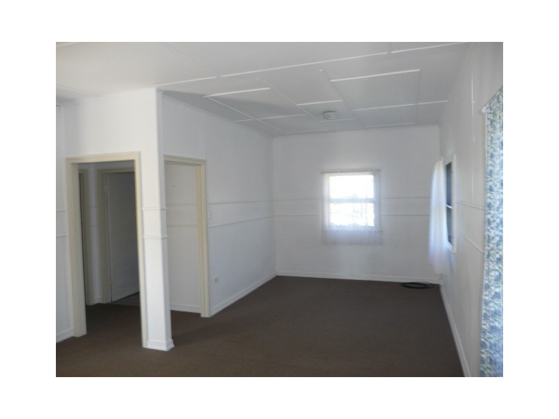 27 Holland Street, Bargara QLD 4670