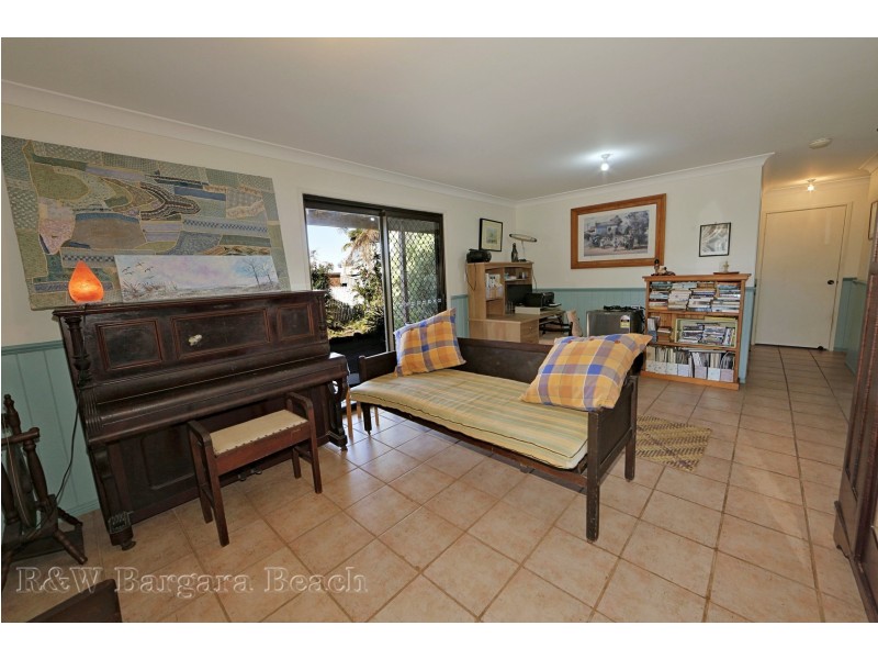 11 Corolla Street, Elliott Heads QLD 4670